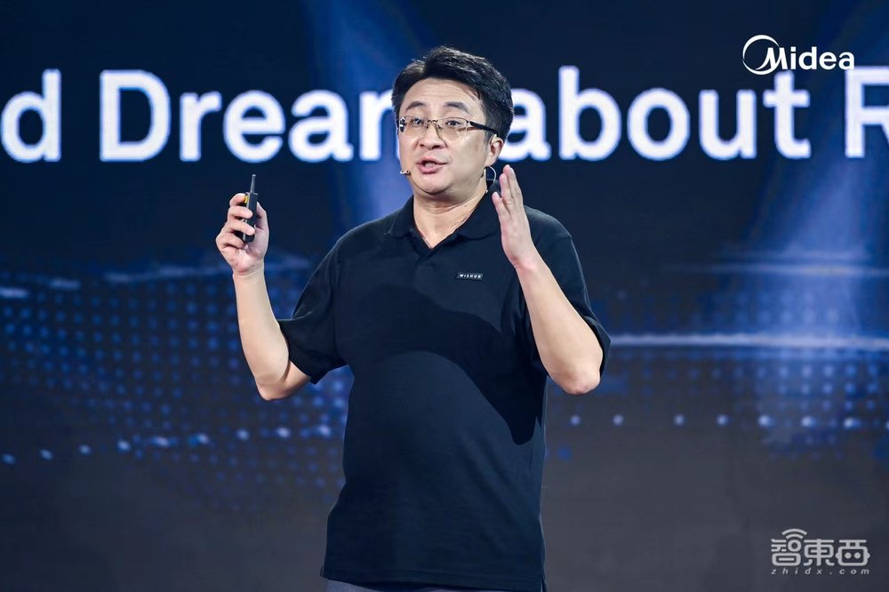 当AI卷入家庭，服务机器人下一个风口到了！