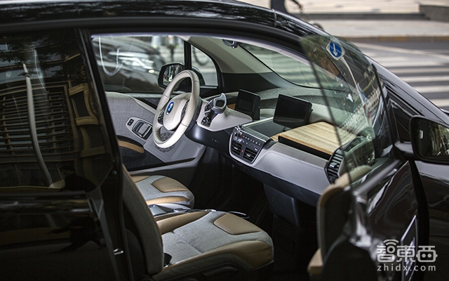 1块钱骑摩拜?NO,30块钱已能开宝马!