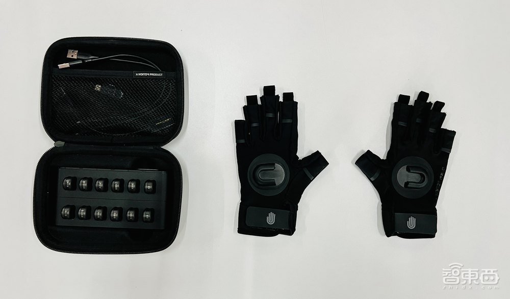 VR颠覆性时刻：扔掉手柄，进入“无感驾驶”！