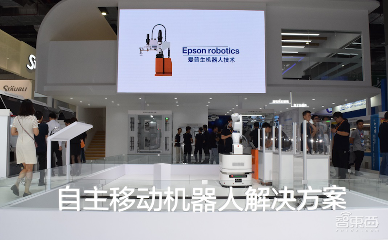 爱普生硬核机器人自动化技术解秘!拧螺丝、抓放秒胜人类