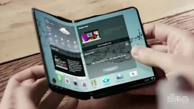 手机圈集体嗨翻又扑街，起底折叠屏量产困局的六大致命因素！