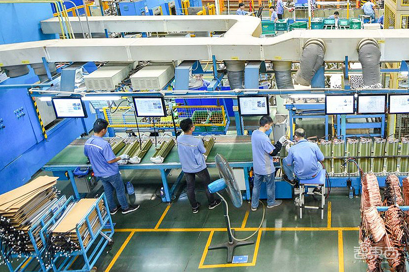 美的南沙工厂实地探访：员工配华为手表，5G覆盖厂区