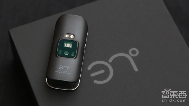 如影随形的健康顾问 – 37度智能手环