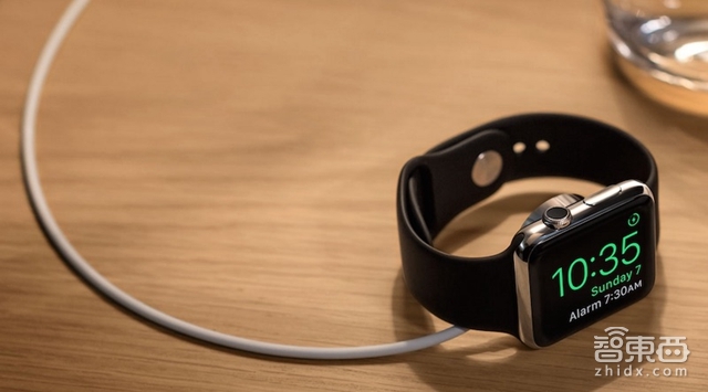 Apple Watch 2全剧透:薄30%/能打电话/不再依赖iPhone