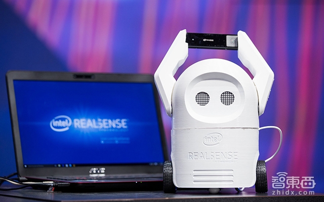 英特尔IDF06最全干货:融合现实MR头盔推出 自动驾驶2021落地