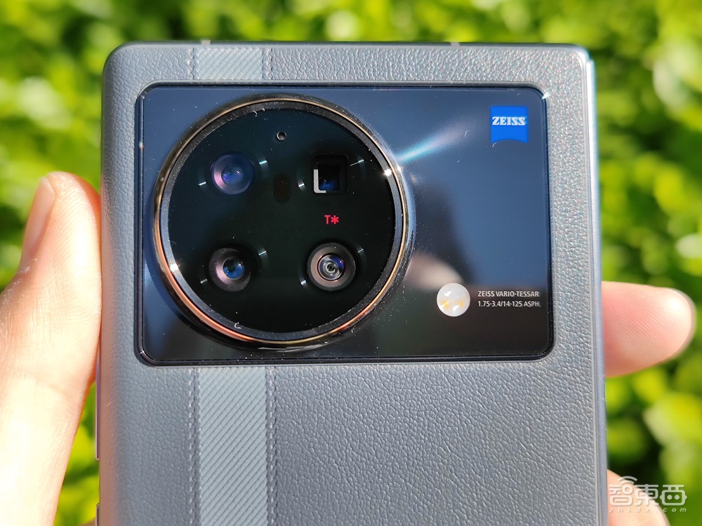 vivo X Fold折叠屏深度体验:三星华为都没做到的,vivo做到了