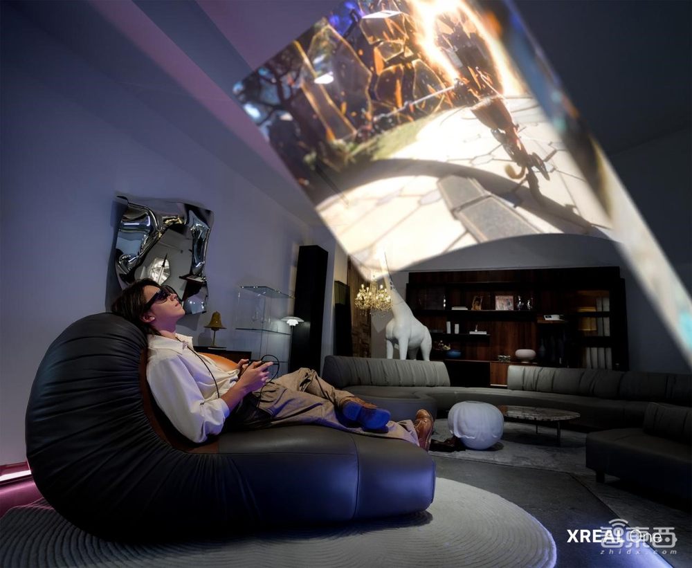 XREAL亮自研X1芯片王炸,对话CEO徐驰:今天的AI眼镜都是“AI弱智眼镜”