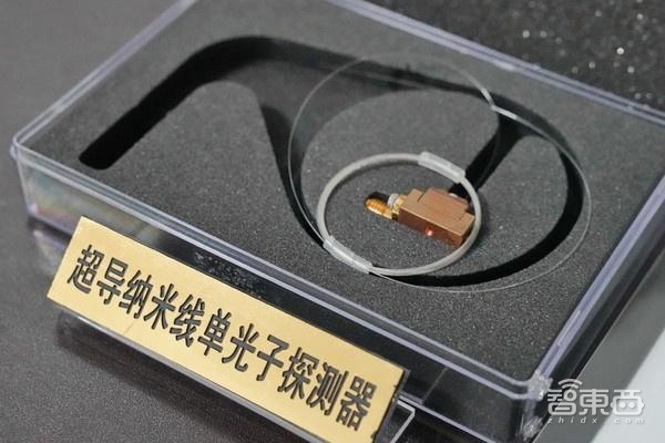 撕破美国封锁线！中科院造出最强芯片设备，10nm芯片来了