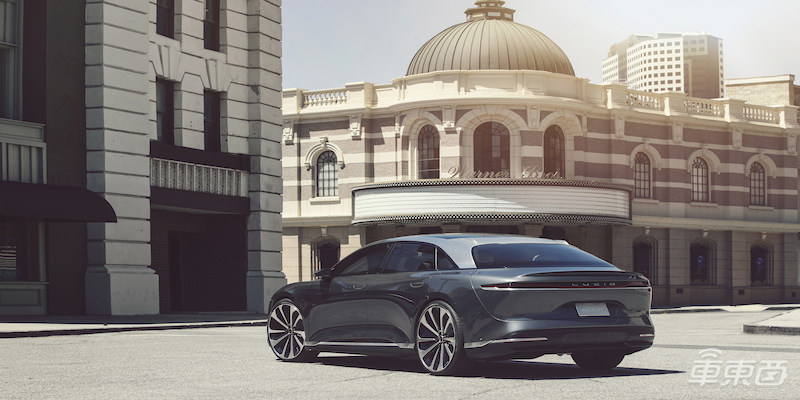 量产电动车续航记录再刷新!Lucid Air能跑800公里,明年交付