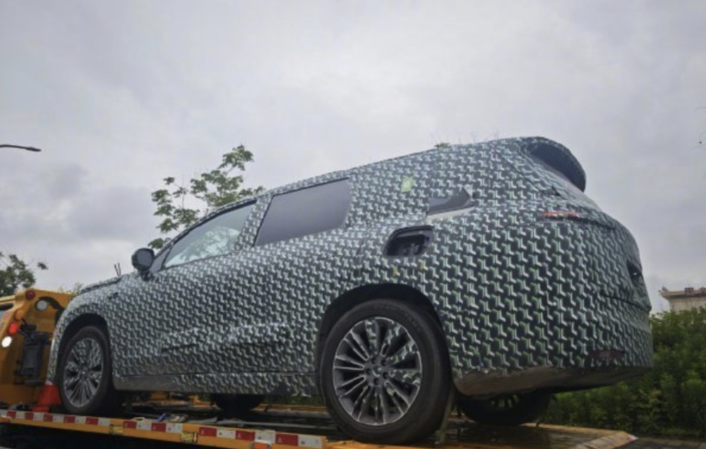 疑似理想L9改款谍照曝光：尾部变化最大，或今明两年内上市