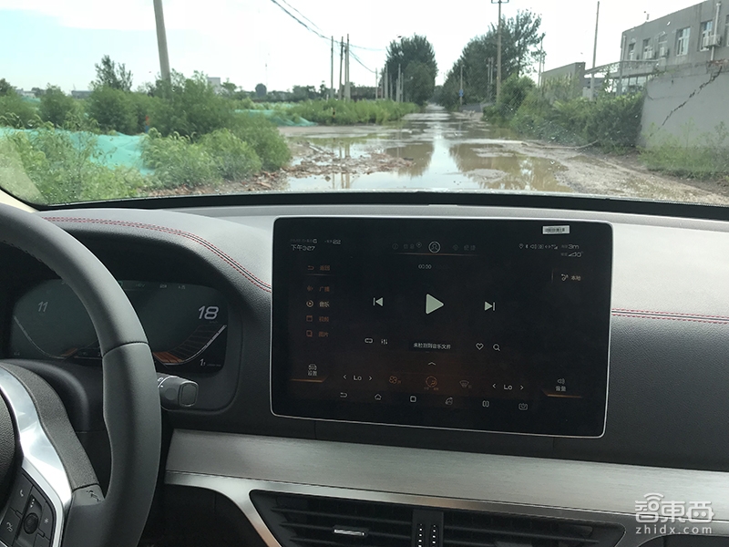 最快国产七座车!深度试驾比亚迪唐混动