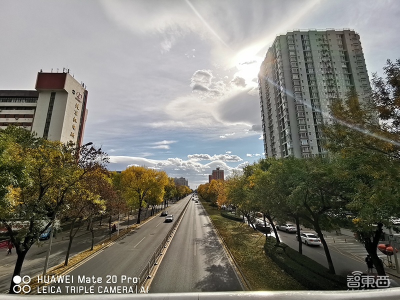 华为Mate 20 Pro上手:安卓最强机会带来哪些体验惊喜?