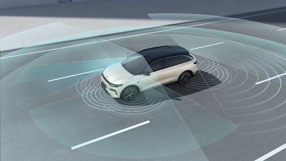 全新零跑C11 14.98万起售！ 纯电标配800V，增程版续航1220km