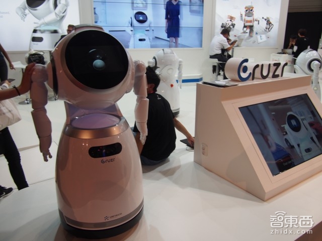 首發(fā)！騰訊領(lǐng)投，優(yōu)必選8.2億美元C輪融資 創(chuàng)始人周劍死磕機(jī)器人10年