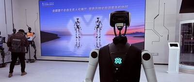 人形机器人上岗当讲解员了！这次真自主、无遥操