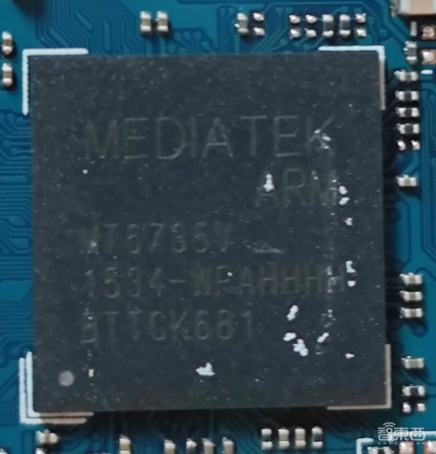 iPhone 13只要548元?暴力拆解山寨机,芯片竟是7年前的货