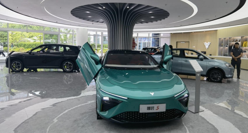 亚马逊云科技助力哪吒汽车出海,构建全球车联网平台
