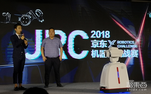 深度：刘强东的机器人大军！