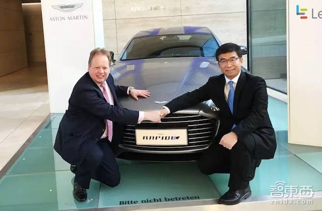 智东西晚报:Apple Pay国内今正式上线 乐视阿斯顿马丁合资造车