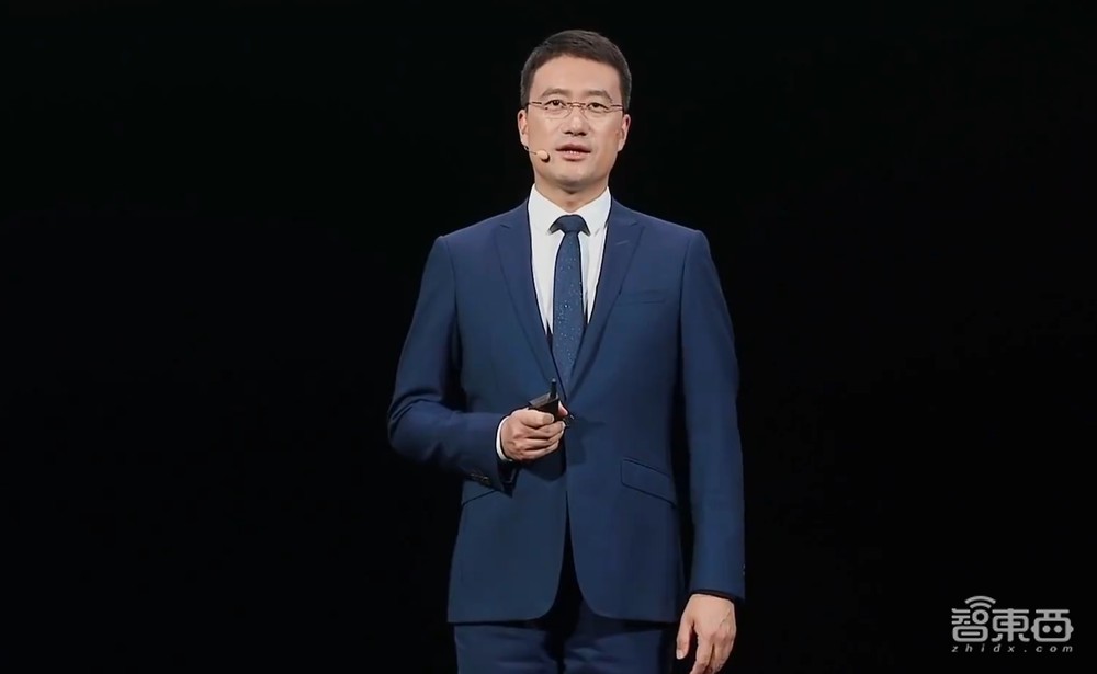 余承东履新后首次登台,华为Pura70“重新发布”,十七款重磅新品炸场