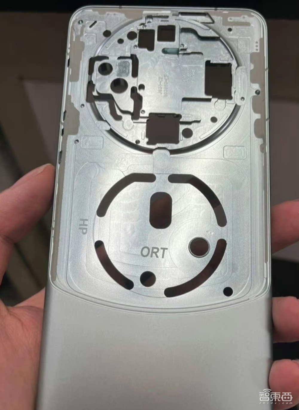 5G归来的华为,终于要和苹果来一场“同起跑线”的较量