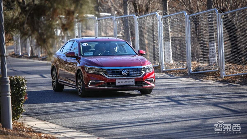 大众开启第一波新能源攻势！亲密体验三款插电神车