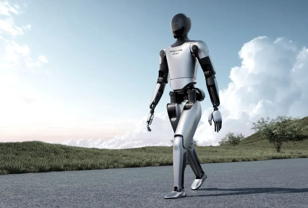 展览综述｜AI不止会聊天，还会陪你逛展！HI! WAIC带你揭秘四大展馆暗藏科技彩蛋！