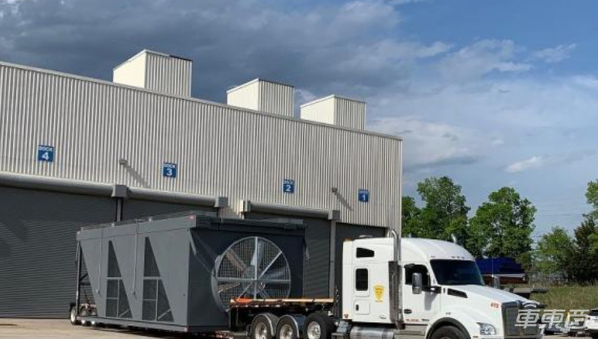 Waymo与美国物流公司达成合作，自动驾驶重卡将参与货物运输