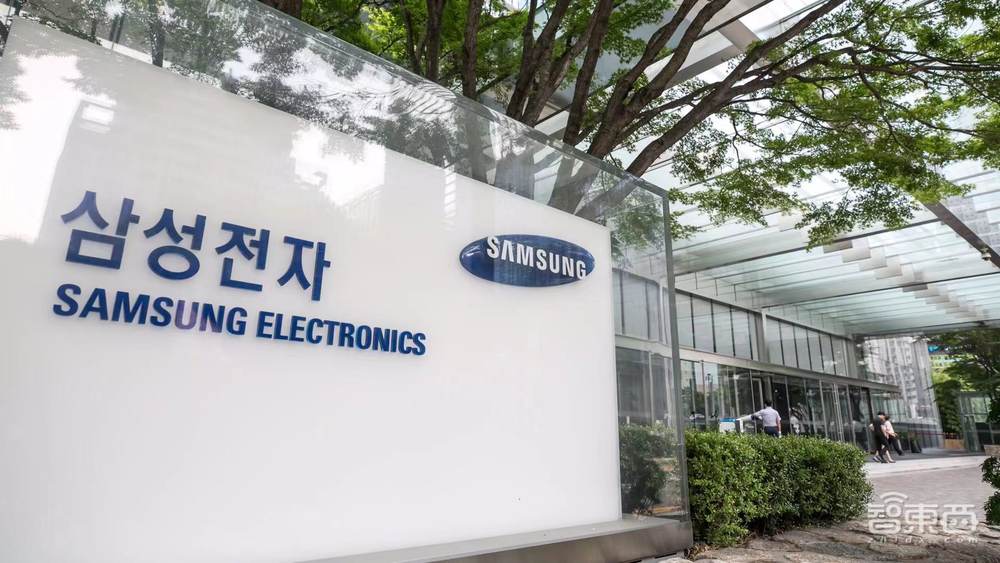 苹果与三星藏的最深的“造屏秘史”，全被扒出来了