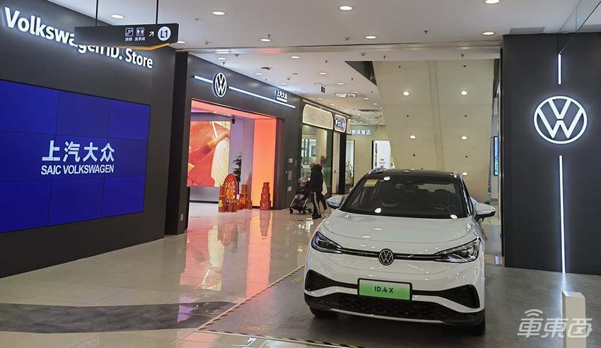 实探腾势门店：豪华车主扎堆看，比亚迪亲儿子突围高端