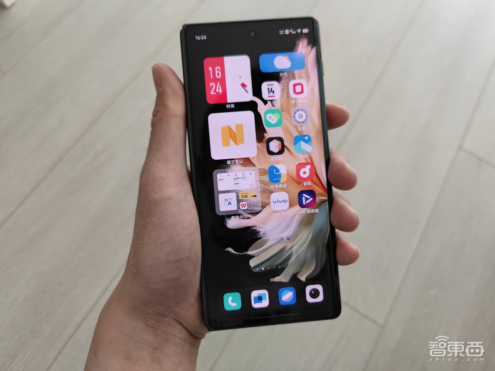 vivo X Fold折叠屏深度体验:三星华为都没做到的,vivo做到了