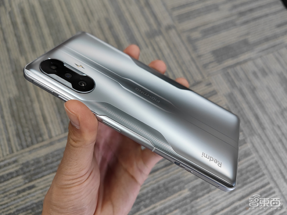 Redmi K40游戏增强版首发体验:主流手游通吃,极致性能稍逊旗舰
