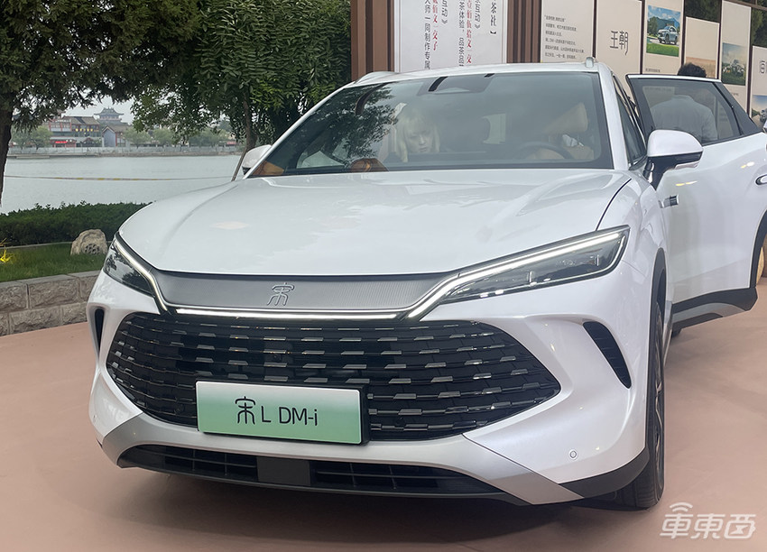 车圈价格战500天:比亚迪发起总攻,新造车“开小号”应战,BBA撤离