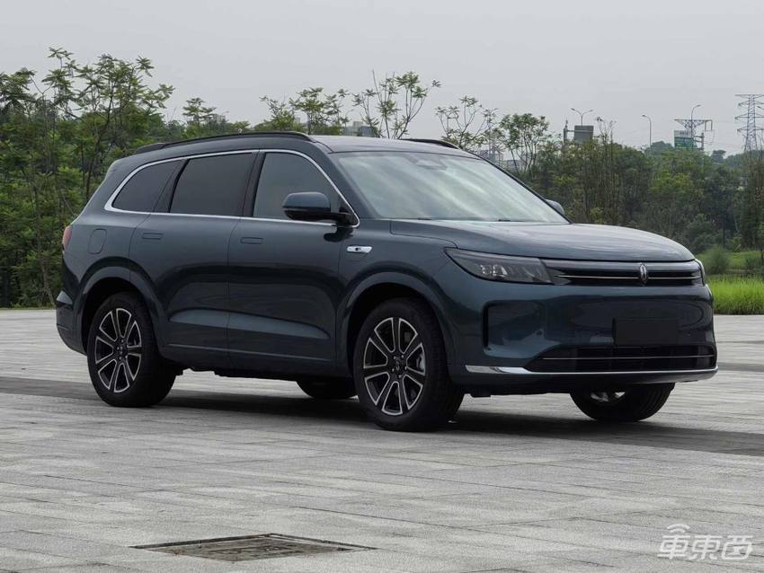 工信部“车展”来了!小米SU7 Ultra首拍“证件照”,智界R7申报增程版