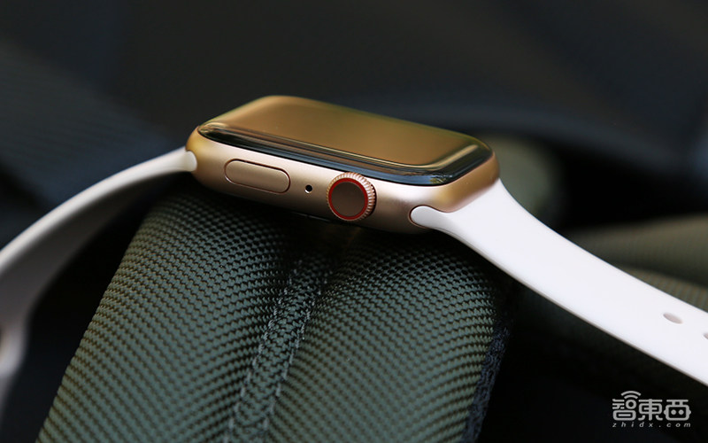 iPhone 11使用十天心得!告诉你苹果口碑逆袭的真相