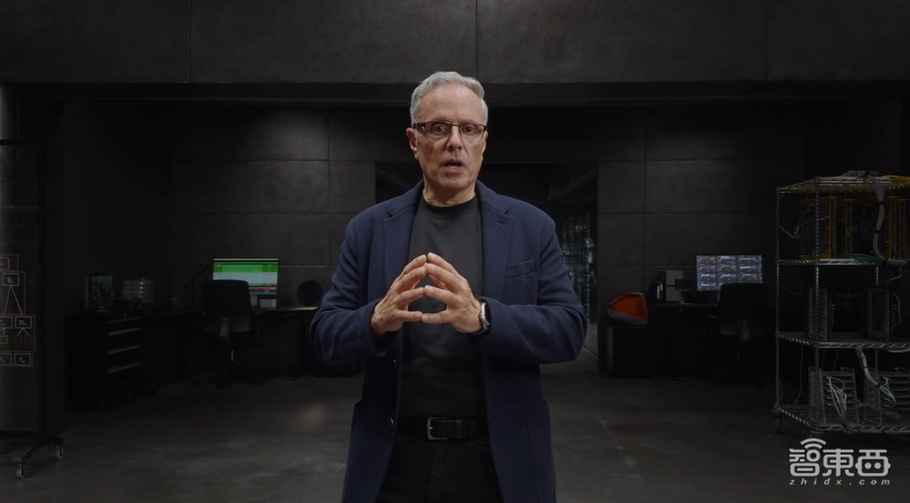 苹果亮出全球首个3nm PC芯片!920亿晶体管,功耗直接砍半?MBP换芯不换面