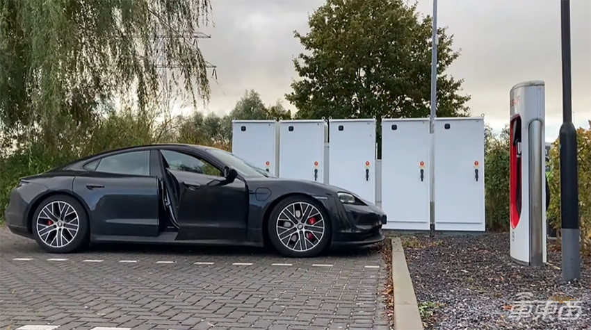 特斯拉充电桩向第三方开放，输出功率仅有峰值功率50%