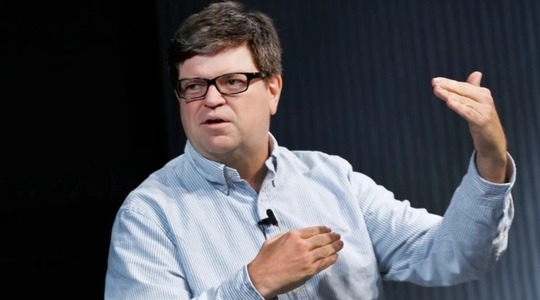 曝Meta秘密研发闭源模型Avocado，明年初发布，Llama 4真要沉了？