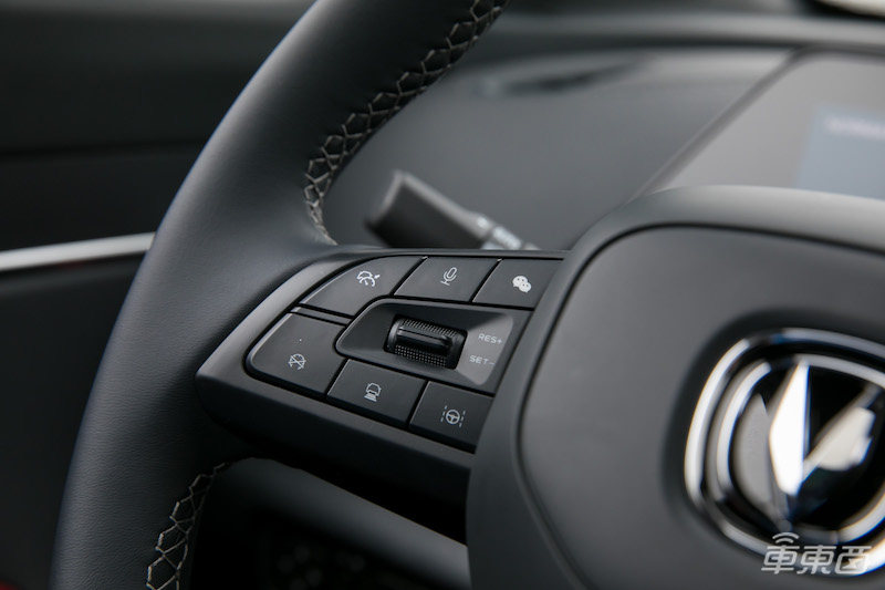 长安UNI-T黑科技揭秘：上车就知道你是男是女，困了还能帮你放首歌！