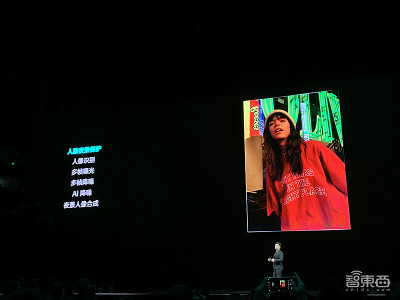 OPPO公布Reno系列首款新机:潜望镜头10倍光变,标准版2999起!