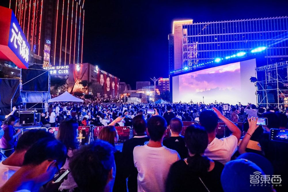 First影展落幕,机器人志愿者成2020会展新标配