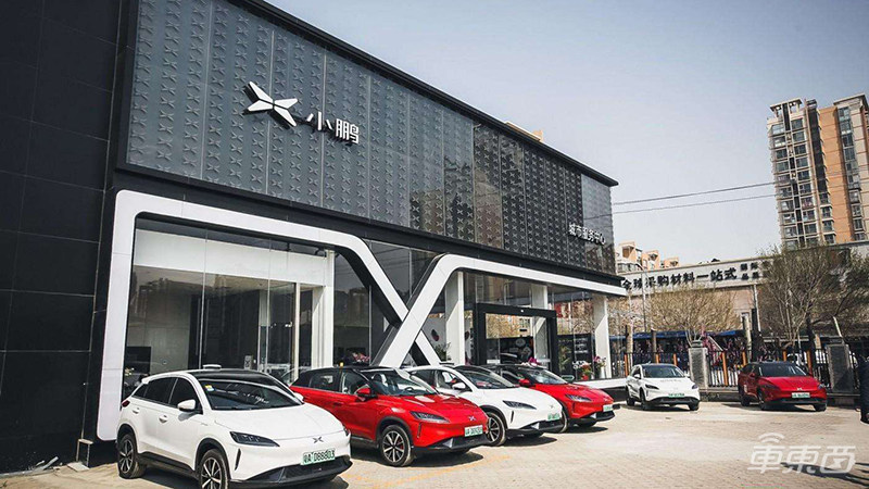 小米230天下线10万辆车！雷军学马斯克睡工厂，刷新车圈量产速度