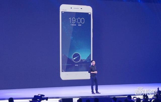 vivo推双旗舰X6/X6 Plus 除了HiFi还让4GB内存成了标配