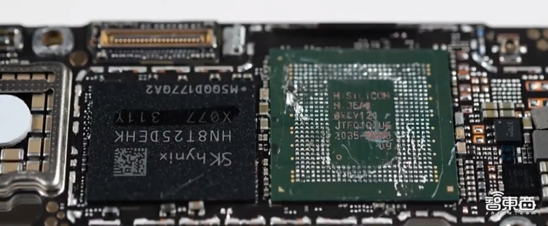 重回第一!华为吃饱,高通联发科跌倒,手机芯片要变天了