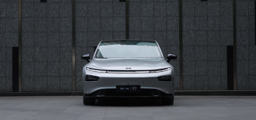 小鹏P7性能试炼：驾驶感受叫板特斯拉 语音可控制车辆80%以上功能