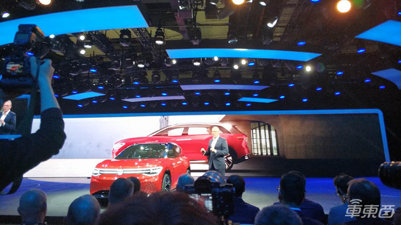 大众展台展出三款新车 ID.ROOMZZ 2021年中国率先上市