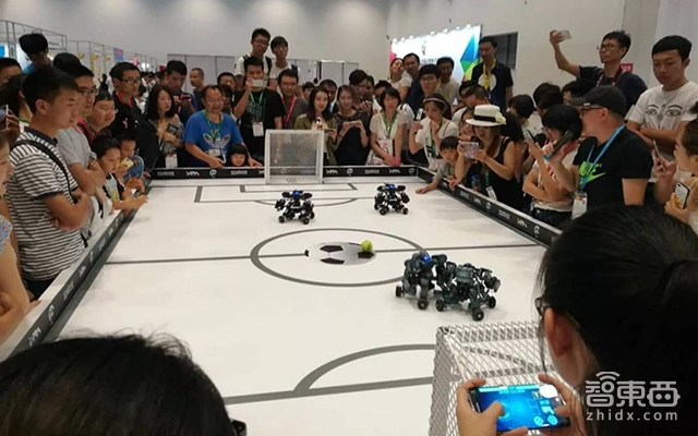 消費機器人燒錢大戰(zhàn)打響！搶IP、賺流量、能帶貨才是王道