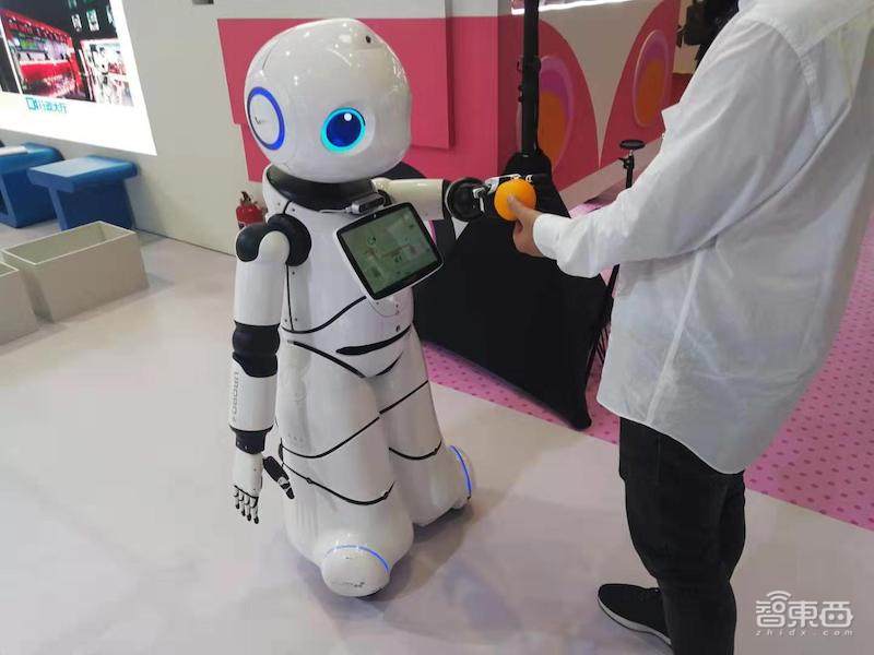 机器人界的“春晚”开幕,16大亮点产品揭秘