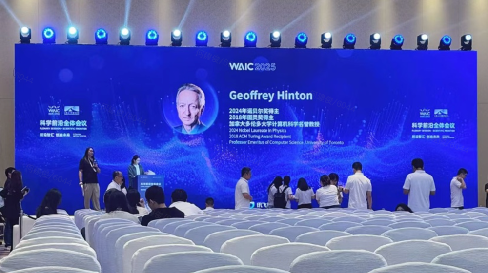 Nano Banana最强搭子来了！WPS一键转格式，帮你轻松编辑图中文字，办公效率飙升