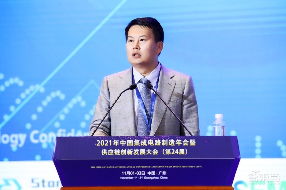 国产显示芯片龙头冲上市！估值超300亿元